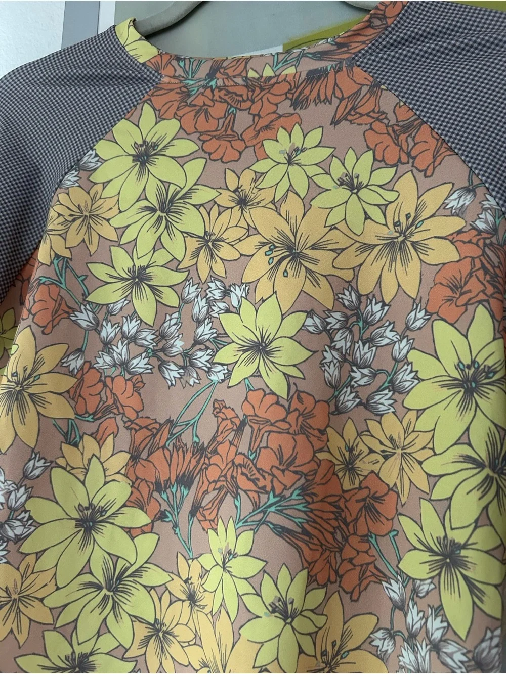 Seea Doheny rashguard in Neo